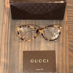 New Gucci eyeglasses tortoise shell